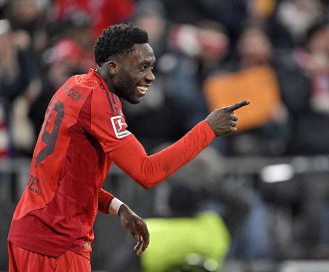 拜仁为戴维斯开高薪续约合同，年薪2500万欧