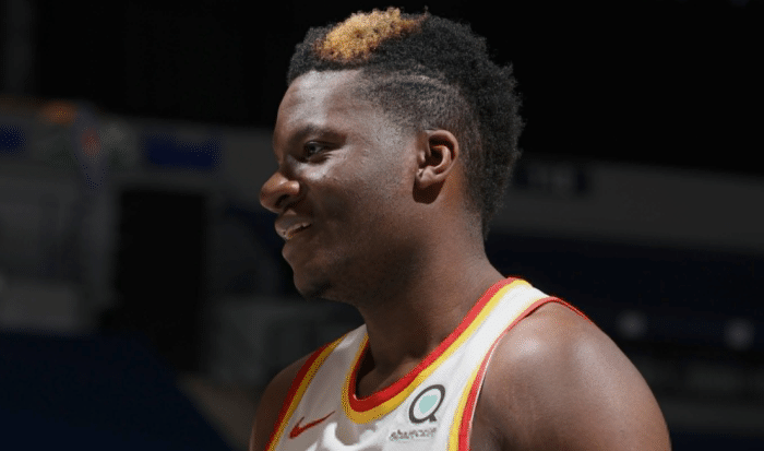 13+19+10帽+0失误！卡佩拉创纪录！NBA现役首人