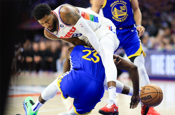 追梦成勇士输球最大战犯！末节致命三连败笔葬送胜利