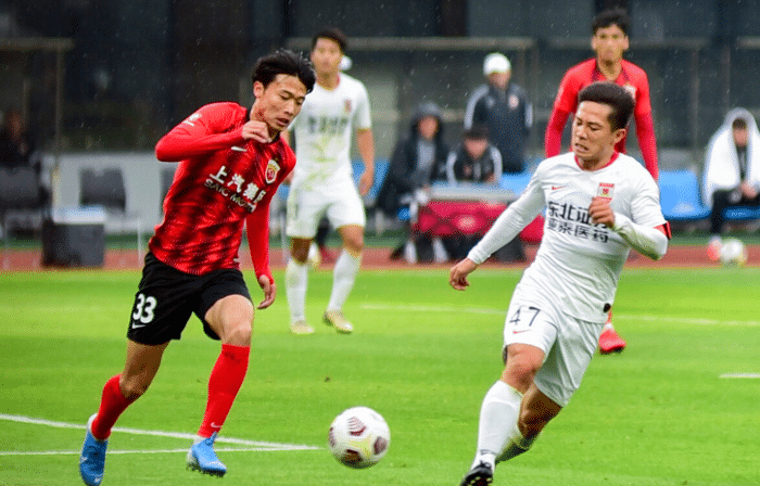 突发官宣！国脚+2大新星转会，前中超冠军连签9名新援，9人已离队