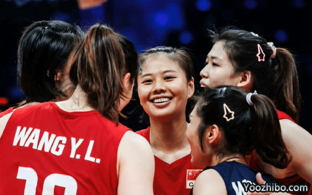 中国女排形势黯淡：1分劣势输日本女排！再战苦主恐无缘4强