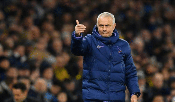 索帅儿子嘲讽穆帅！凯恩欲离队！列维力挺穆帅继续留任！