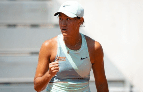 网坛爆出大冷门：中国00后掀翻温网4强！幸运出战制造惊喜