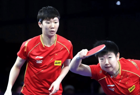 国乒4冠收官！男双遭逆转输球，2人成双金王，日乒空手而归