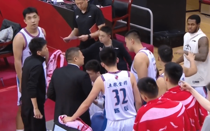 连得14分带队进加时！哈达迪依旧无解，15记罚球轰28分无奈输球