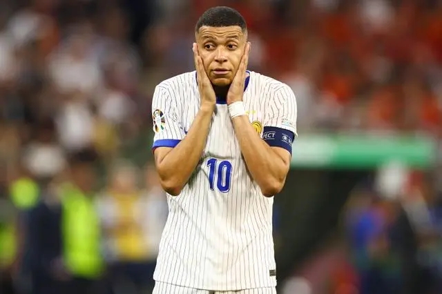 队报消息：姆巴佩缺席之谜——未想到德尚的决定