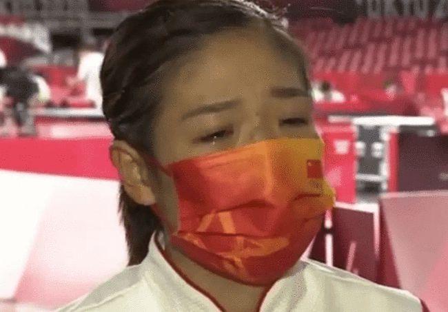 刘诗雯为何肯放弃夺金？两因素压垮小枣，收获百万礼物成最大安慰