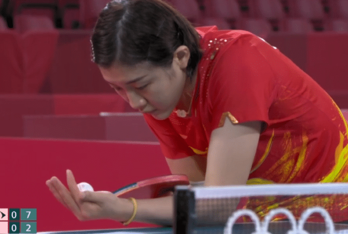 4比1！国乒世界第一意外丢一局，成功闯进8强，底线会师决赛