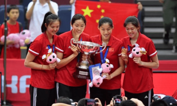 郎平幸福的烦恼！三大主攻处于巅峰状态，朱婷铁打，张常宁遇考验