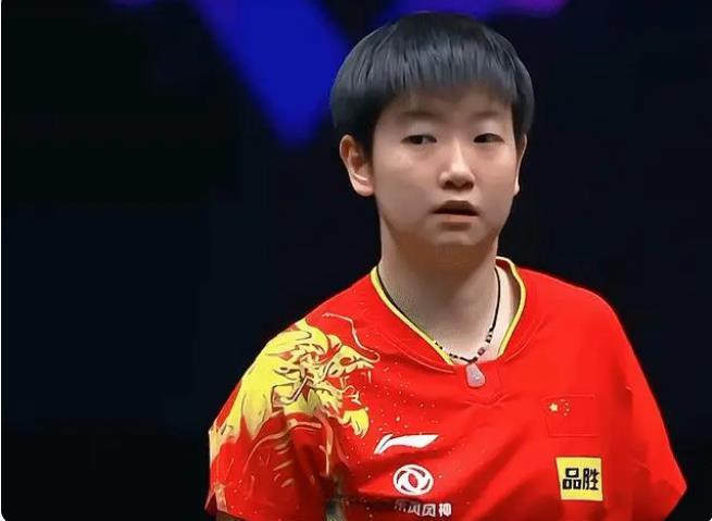 孙颖莎为何能逆转？马琳表情尴尬，莎莎回应，马龙说的她听懂了