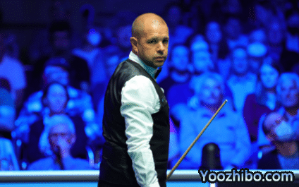 斯诺克又一夺冠大热出局：对手轰366-0打疯了！最强90后逆转绝杀