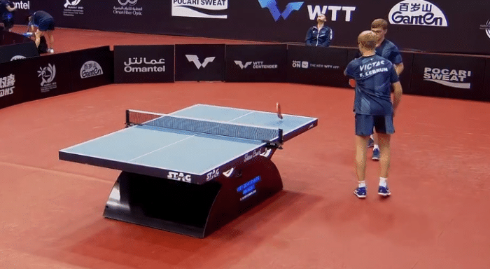 18分钟速胜！国乒组合横扫法国兄弟，弟弟心态失衡：怒吼摔拍