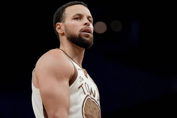 库里接受ESPN采访，谈伤势、交易及球队现状